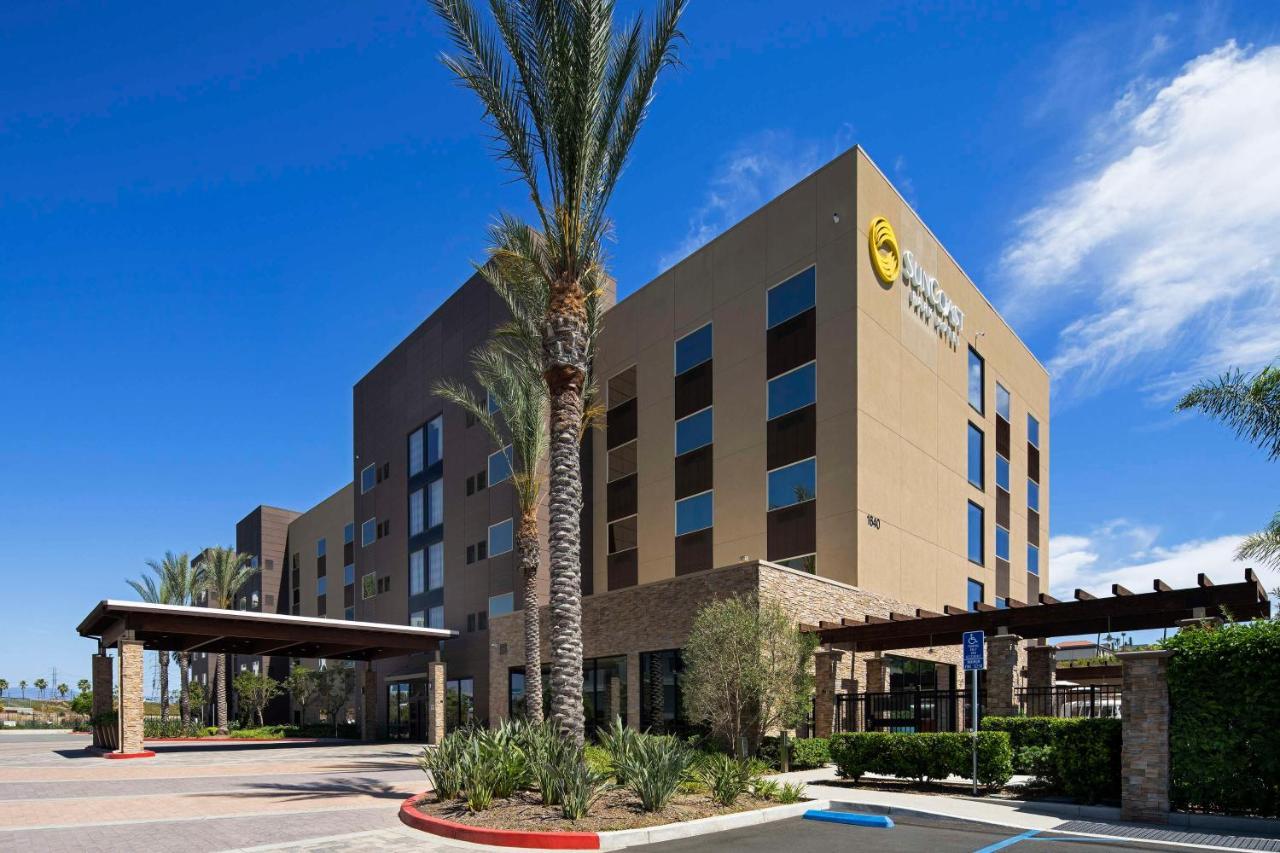Suncoast Hotel Anaheim, Tapestry Collection By Hilton Εξωτερικό φωτογραφία